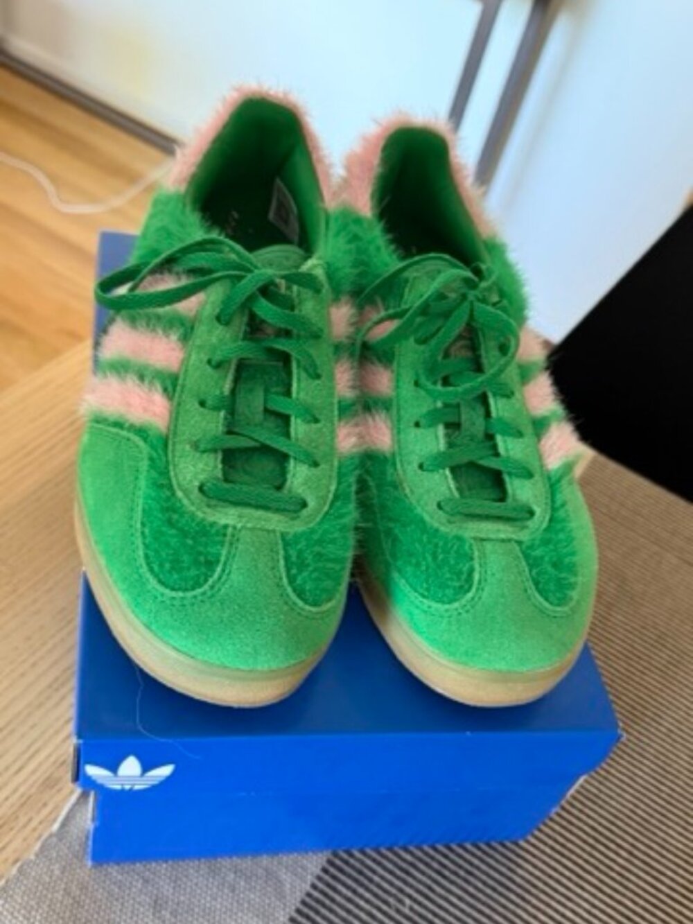 ADIDAS Gazelle - Green + Pink, Size 7.5 Wmns